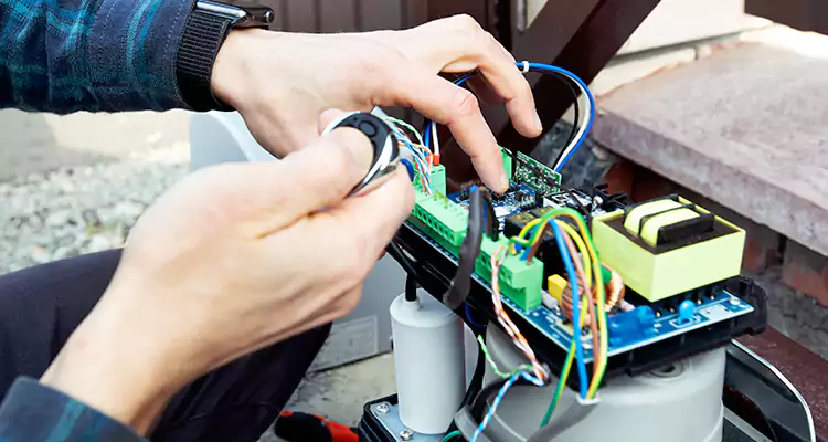Automatic Driveway Gate Repair in Fort Myers, FL