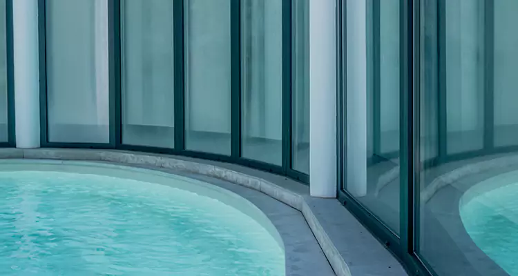 Repair Polyester Screen for Pool Enclosure in Fort Myers, FL