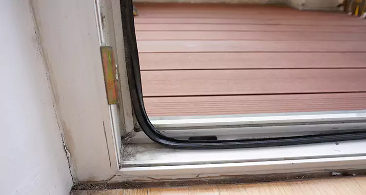 Why Choose Us for Leaking Sliding Glass Door Repair in Fort Myers, FL?