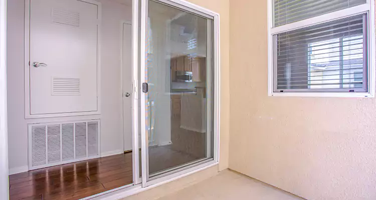 Sliding Screen Door Track Repair in Fort Myers, FL