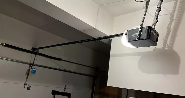 Linear Garage Door Opener Repair in Fort Myers, FL