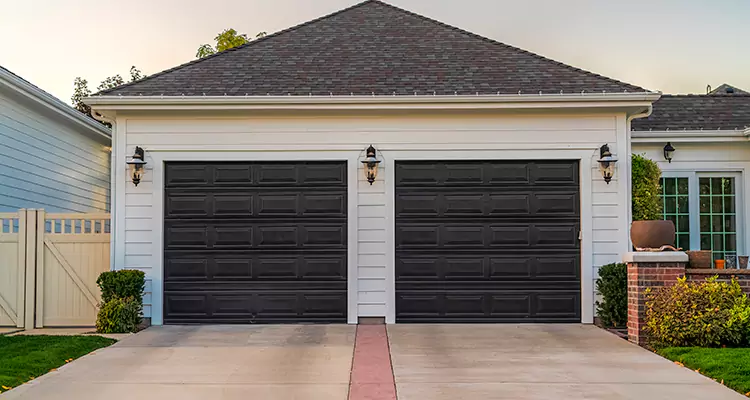 Residential Local Garage Door Repair in Fort Myers, FL